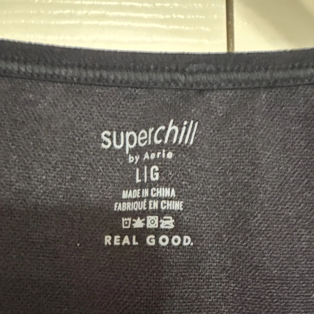 Aerie Black Lace Superchill Crop Top, 90’s, Y2K - Picture 4 of 6